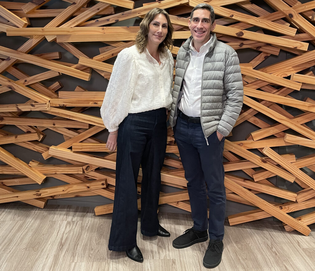 Barbara Sapunar e Thiago Piccolo